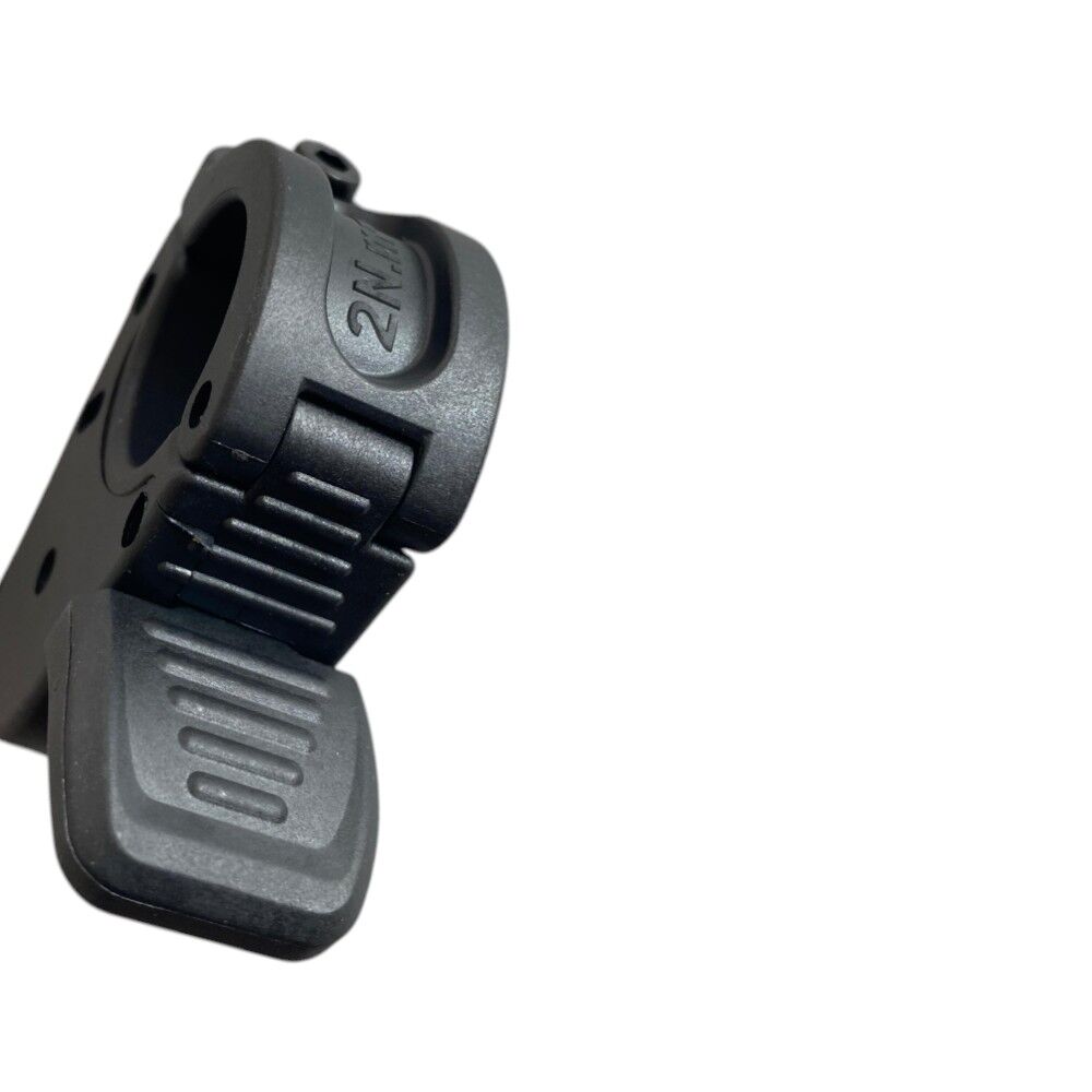 E-SCOOTER PARMAK GAZ KOLU