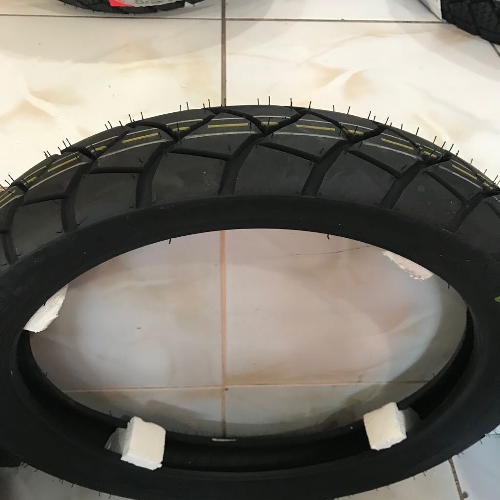 90/90-18 CAPRA 57P TUBELESS REINFORCED MOTOSİKLET DIS LASTIK #6229