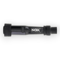 8022 - SD05F - NGK - JAPAN  BUJİ BAŞLIĞI