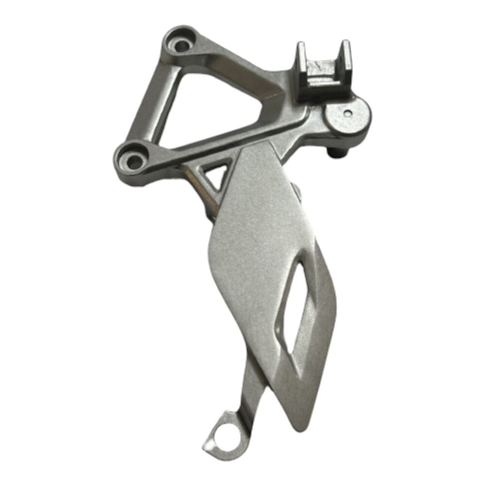CBR125 A  BRAKET ÖN SAĞ